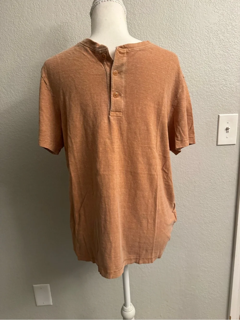 Crew Re-Imagined Hemp Organic Cotton Blend Henley Tee Orange Men's M